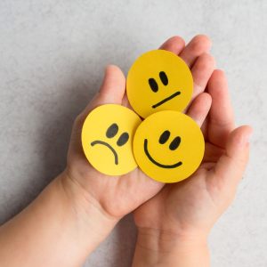 Astrologai įspėja 3 zodiako ženklus labiau pasirūpinti savo emocine sveikata.