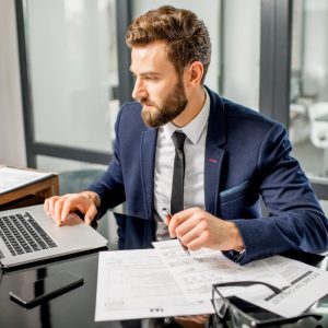 Kaip šiuolaikinės technologijos didina produktyvumą darbo vietoje