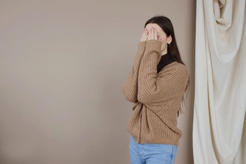 Kodėl mums sunku kalbėtis su nepažįstamaisiais?