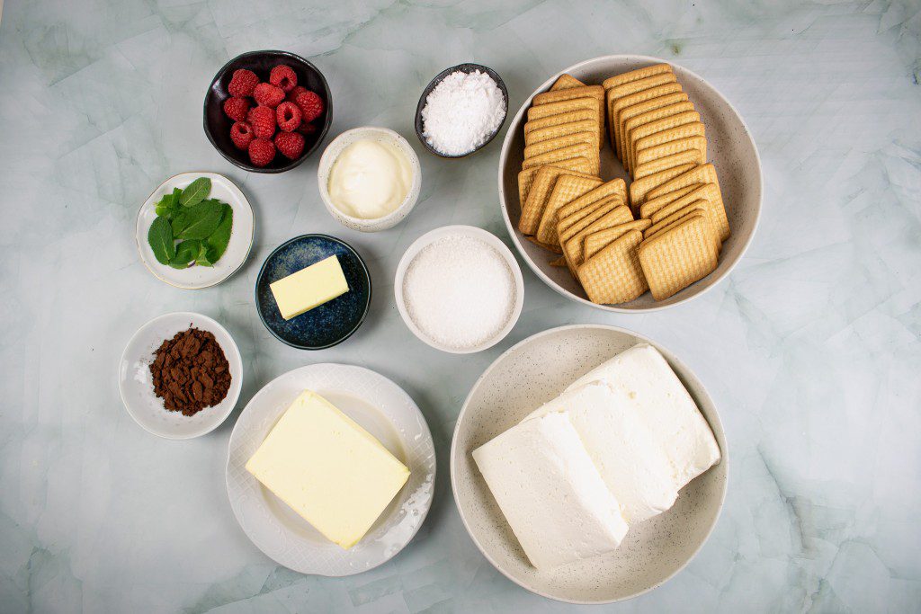 Nekeptas sausainių ir varškės tortas. Ingredientai