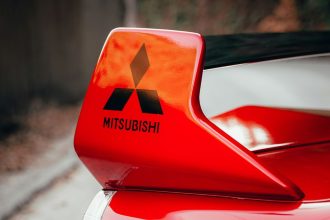 Japonijos milžinė Mitsubishi žvalgosi į JAV skalūnų sektorių