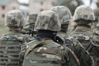 Kremlius atmeta Jungtinės Karalystės perspėjimus kaip „absurdiškus“
