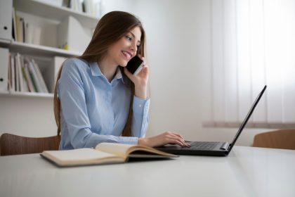 Mūsų žinutės stebimos – ką su tuo daryti?