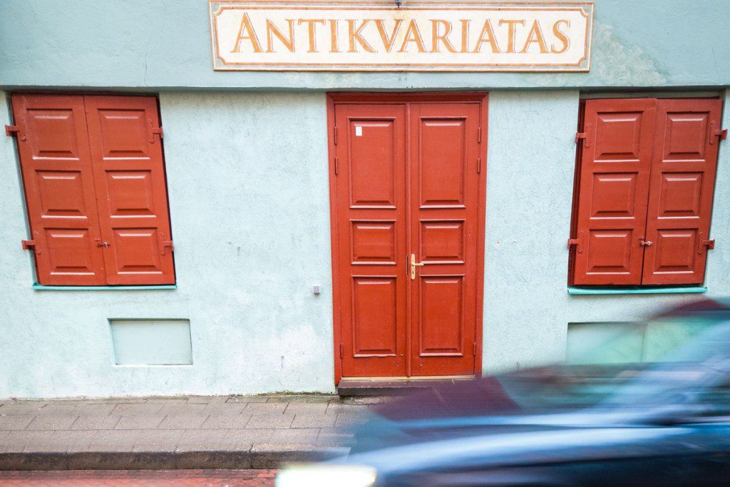 Norite, kad jūsų namų nesimatytų Google Street View? Štai, ką reikia daryti. Namų uždengimas fiziškai