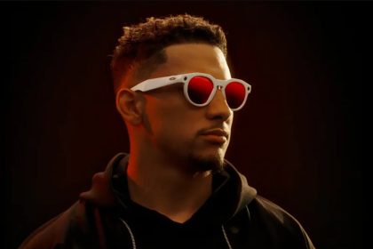 Oakley Meta HSTN išmanieji akiniai. Pristatė išmaniuosius akinius. Nuotraukos šaltinis: theverge.com