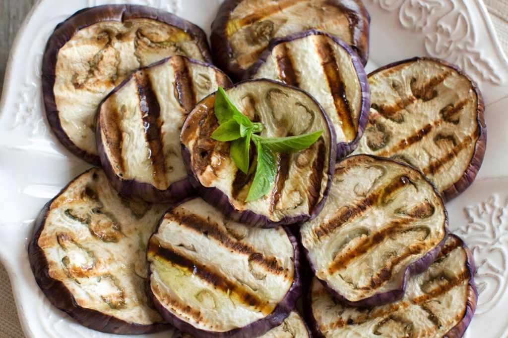Ši daržovė - tikras auksas jūsų širdžiai ir kraujotakai. Baklažanas ir svorio kontrolė
