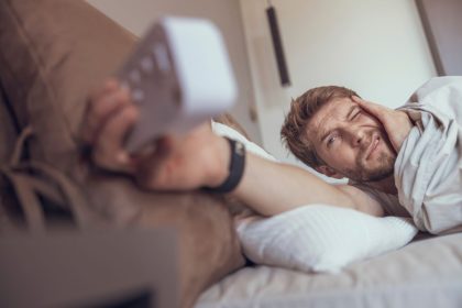 Sunkiai keliatės ryte? Štai jums mokslinė priežastis
