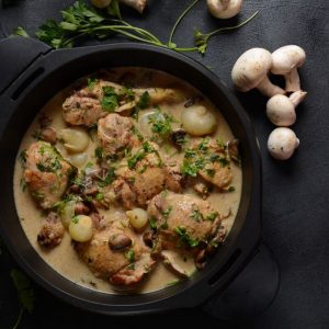 Vištienos ir grybų troškinys