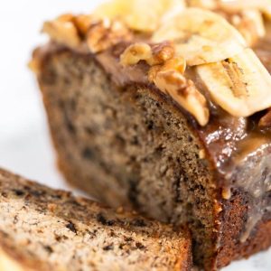 Karamelinė bananų duona: šefės receptas