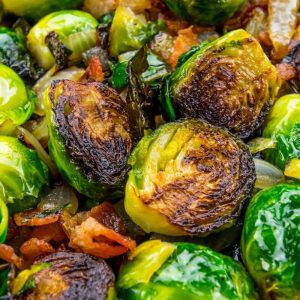 Kepti briuselio kopūstai vos iš 5 ingredientų