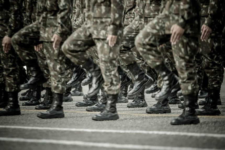 Lietuva tarp NATO lyderių: siekis gynybos išlaidas padidinti iki 5 proc. BVP