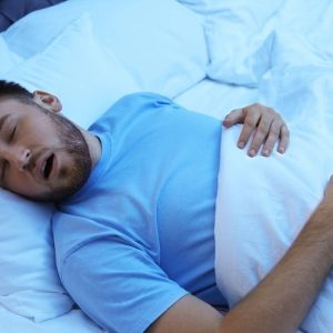 Miegas ir svoris: kaip kokybiškas miegas veikia svorio metimą