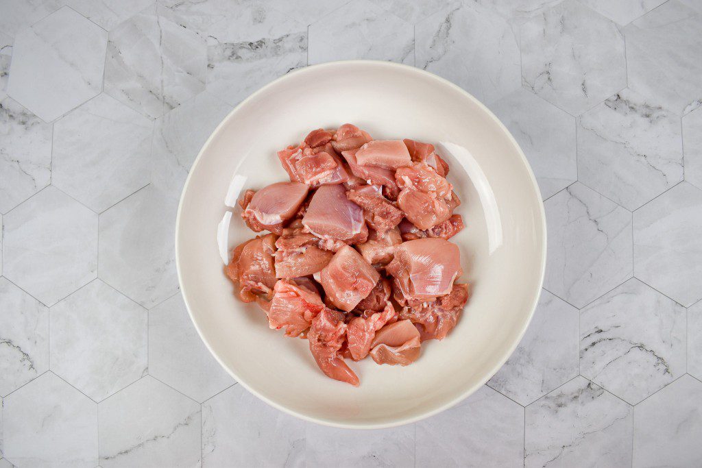 Vištienos iešmeliai jogurto marinate karšto oro gruzdintuvėje.