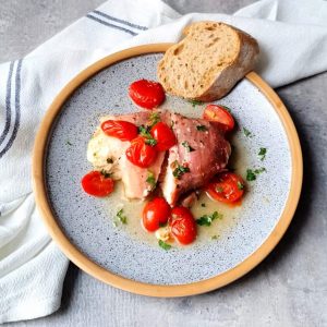 Orkaitėje kepti vištienos suktinukai su sūriu ir kumpiu