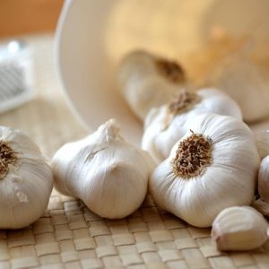 11 įrodytų česnako privalumų sveikatai
