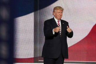 Ar Trumpo pareiškimai dėl Ukrainos – tik šou? Susitikimai Europoje atskleidė tikrąsias priežastis