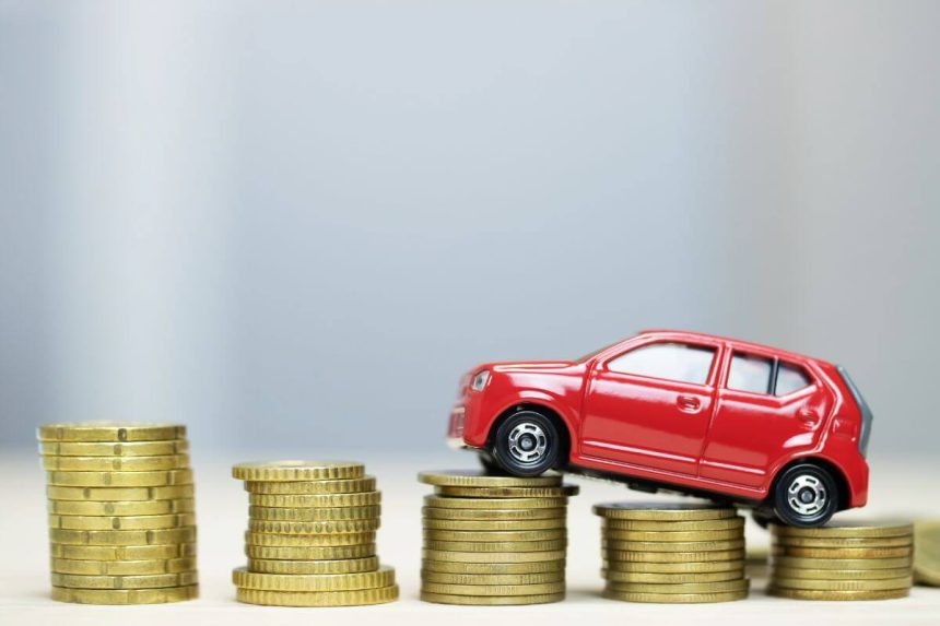 Ekspertai pasidalijo, kada geriausias metas pirkti automobilį.