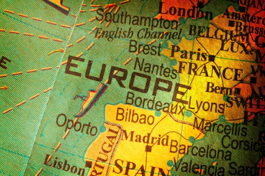 Europa kaupia gyvybiškai svarbius išteklius: kodėl Briuselis skuba užsitikrinti ateitį?