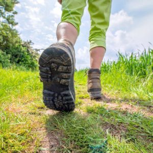 Kada ėjimas naudingiausias mūsų sveikatai ir kiek žingsnių reikia nueiti per dieną? Naudngas žingsnių skaičius