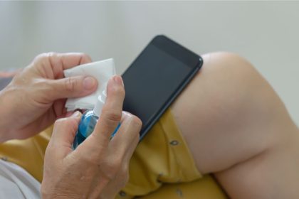 Kaip dažnai reikia valyti skirtingų įrenginių ekranus?