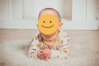 Kodėl „emoji“ ant vaiko veido – neapsaugo: pavojus, kurio tėvai nenori matyti