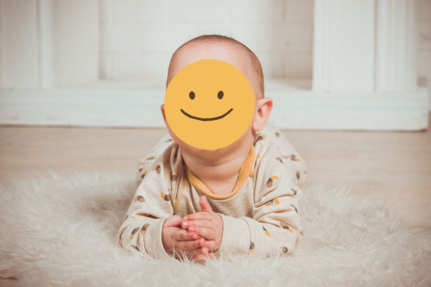 Kodėl „emoji“ ant vaiko veido – neapsaugo: pavojus, kurio tėvai nenori matyti