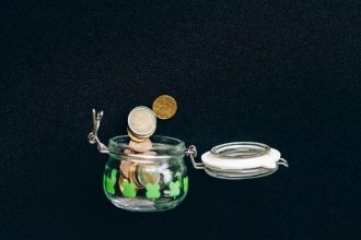 Kokiais atvejais iš banko galite susigrąžinti pinigus kai jie rezervuoti?