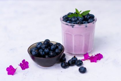 Mėlynių glotnutis su netikėtu ingredientu