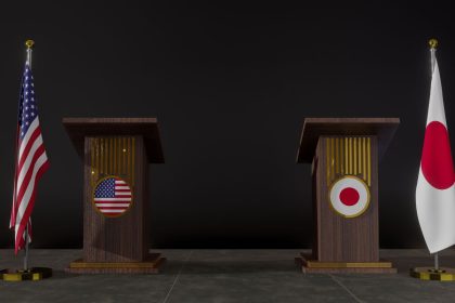 Milijardai iš Tokijo: kaip Trumpas mėgina perrašyti ekonominę realybę