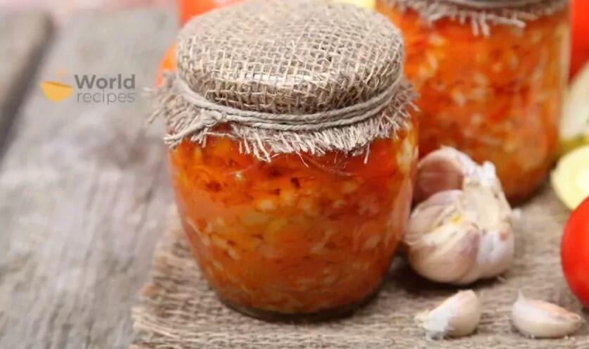 Mišrainė žiemai iš kopūstų ir mokrkų, pomidorų, paprikų