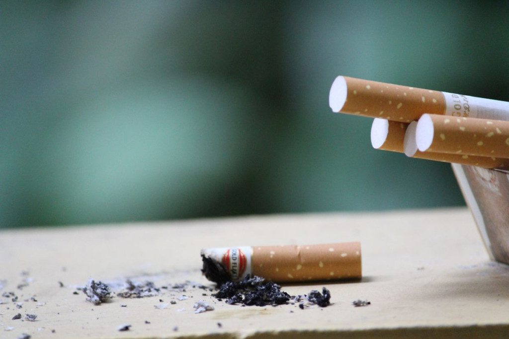 Naujas pavojus sveikatai ar mažesnė blogybė? Kaitinami tabako produktai kelia nerimą. Nepriklausomi tyrimai