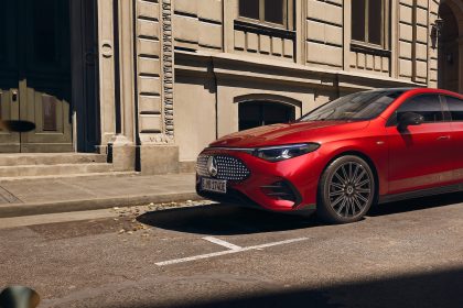Naujasis „Mercedes CLA“ elektromobilis keičia žaidimo taisykles. Nuotraukos šaltinis: mercedes-benz.co.uk