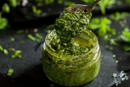 Pesto padažas – paruošti namuose itin paprasta