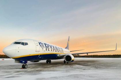 „Ryanair“ pelnas šoktelėjo dvigubai, o vasaros sezonas žada dar daugiau