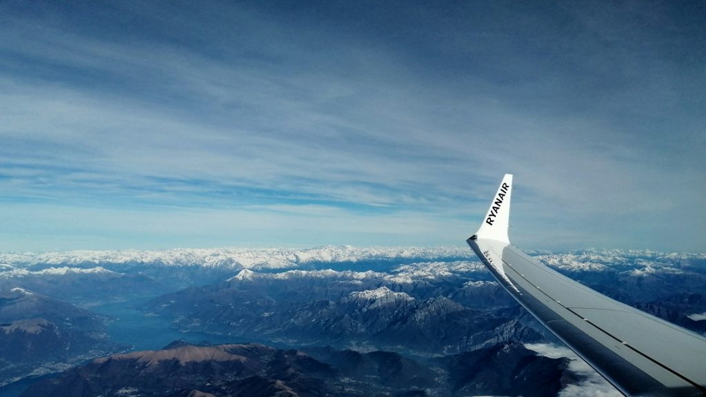 „Ryanair“ pelnas šoktelėjo dvigubai, o vasaros sezonas žada dar daugiau. Stabilumas kelianntis pasitikėjimą