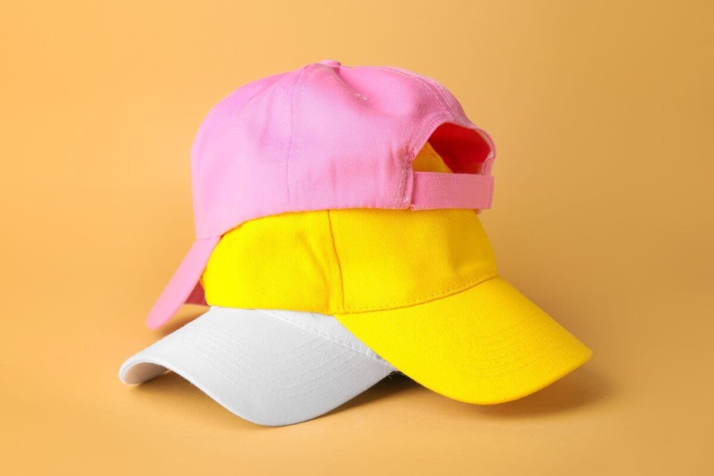 Shein ir Temu šiurpą keliančios naujienos. Toksinės medžiagos kepurėse