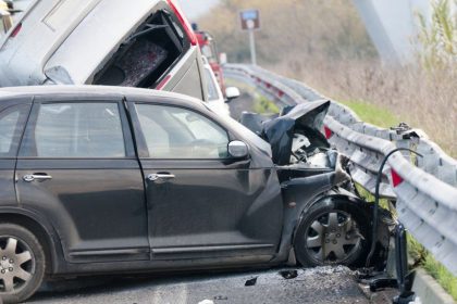 Šių markių automobiliai dažniausiai patenka į avarijas