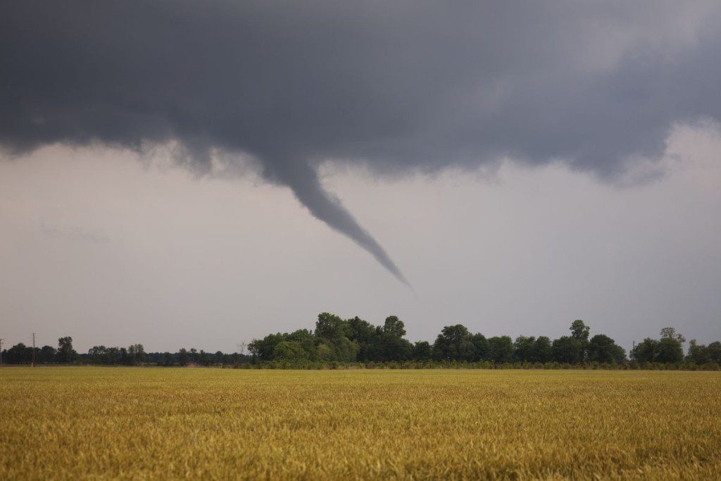 Sniegas iškritęs vasarą. Netikėti meteorologiniai reiškiniai. Kiti orų reiškiniai Lietuvoje