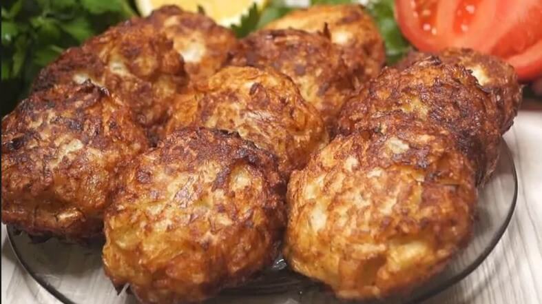 Šviežių kopūstų kotletai su manais