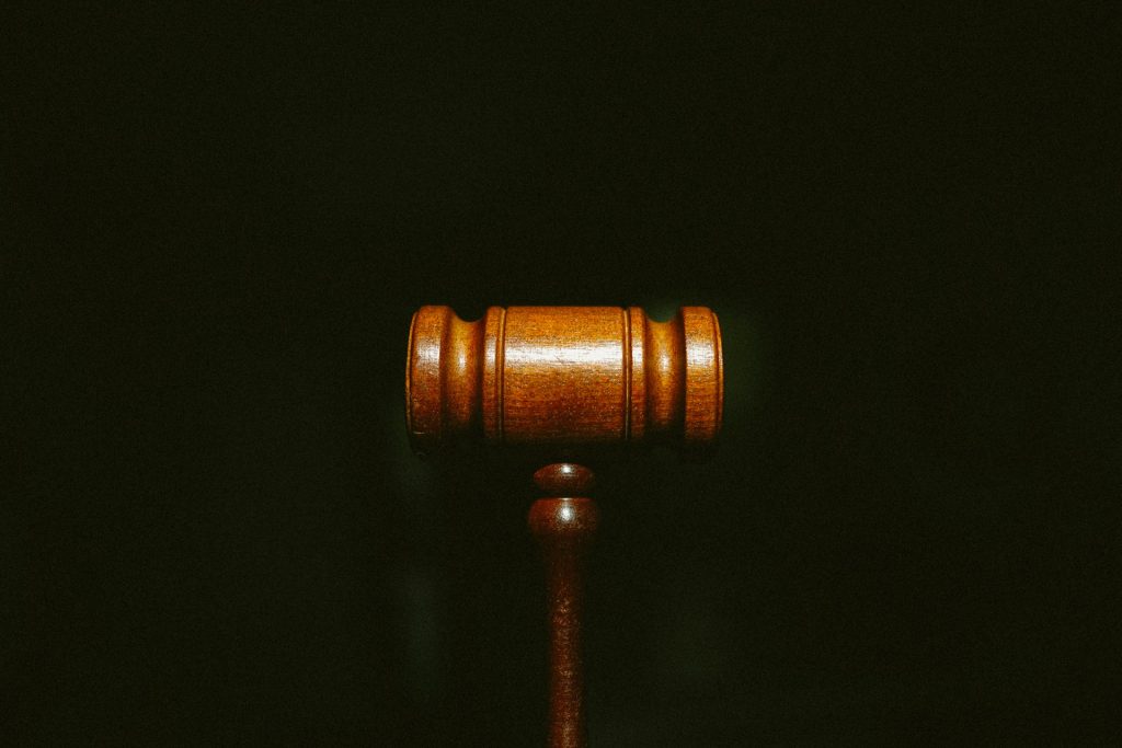 Telegram įkūrėjas Durovas vėl apklausiamas. Šįkart kaltinimai rimti. Teisinė kova persikelia į Europos lygmenį