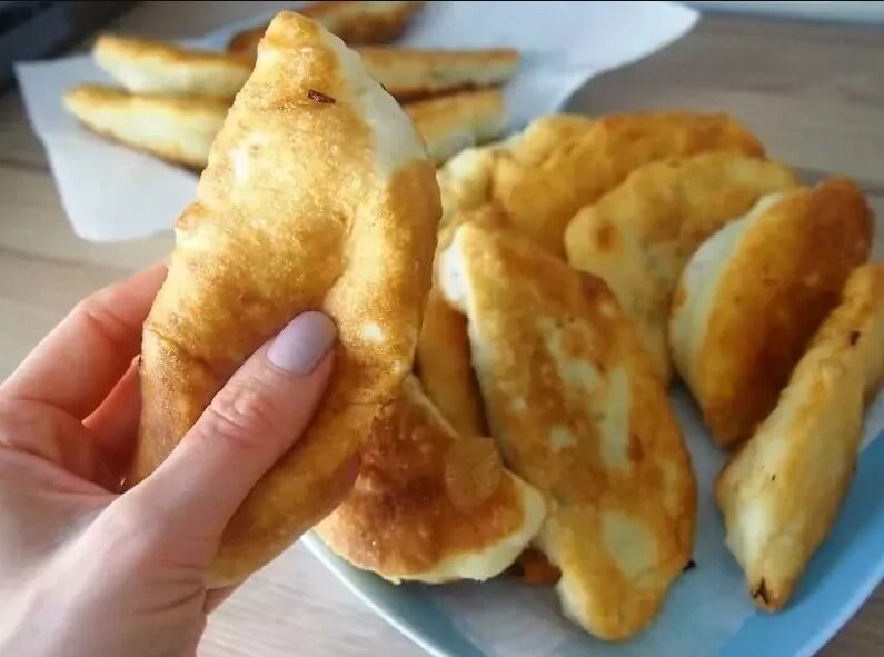 Tobuli pyragėliai su kopūstais be kiaušinių