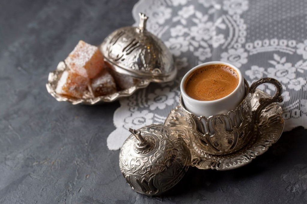 Turkiška kava. Kaip pasigaminti namuose