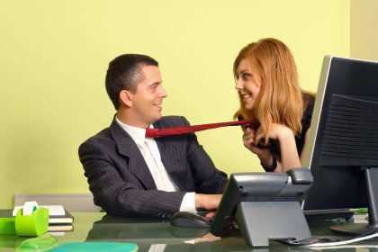 Tyrimas: 7 iš 10 darbuotojų darbe turi savo darbo sutuoktinį