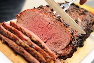 Antrekotas ar prime rib: koks skirtumas tarp šių jautienos kepsnių?