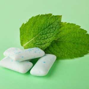 Ar kramtomoji guma iš tikrųjų naudinga jūsų burnos sveikatai?