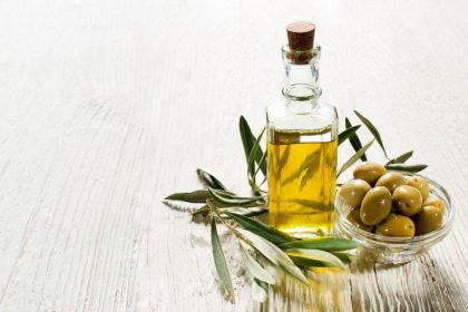 Ar tikrai saugu kepti su alyvuogių aliejumi? Ekspertų įžvalgos ir patarimai