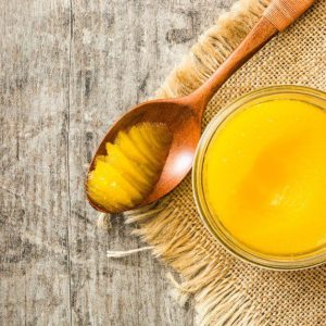 Ghee sviestas: kodėl verta įtraukti šį vertingą riebalą į savo mitybą?