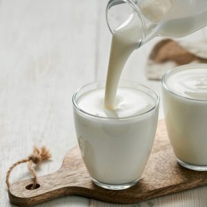 Kefyras ar jogurtas – kuris pieno produktas naudingesnis jūsų sveikatai?