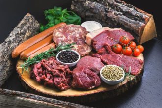 Kiek baltymų yra per daug? Mitybos ekspertai atsako