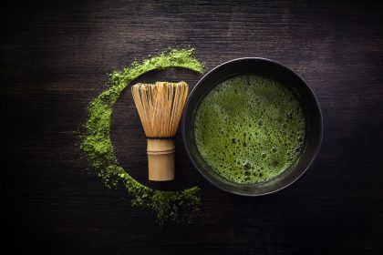 Kodėl verta išbandyti matcha arbatą vietoj kavos